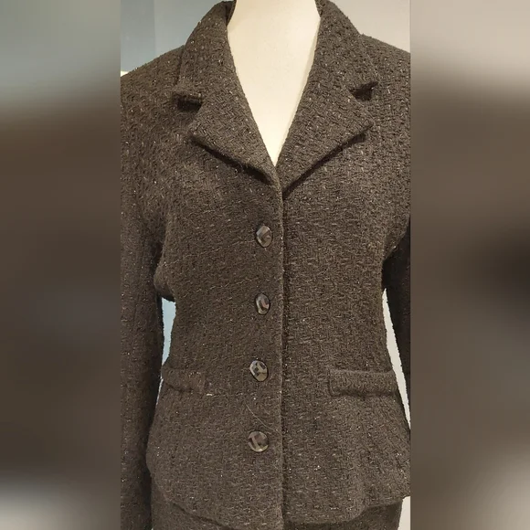 Chic Black Women's Skirt Set - Picture 2 of 12